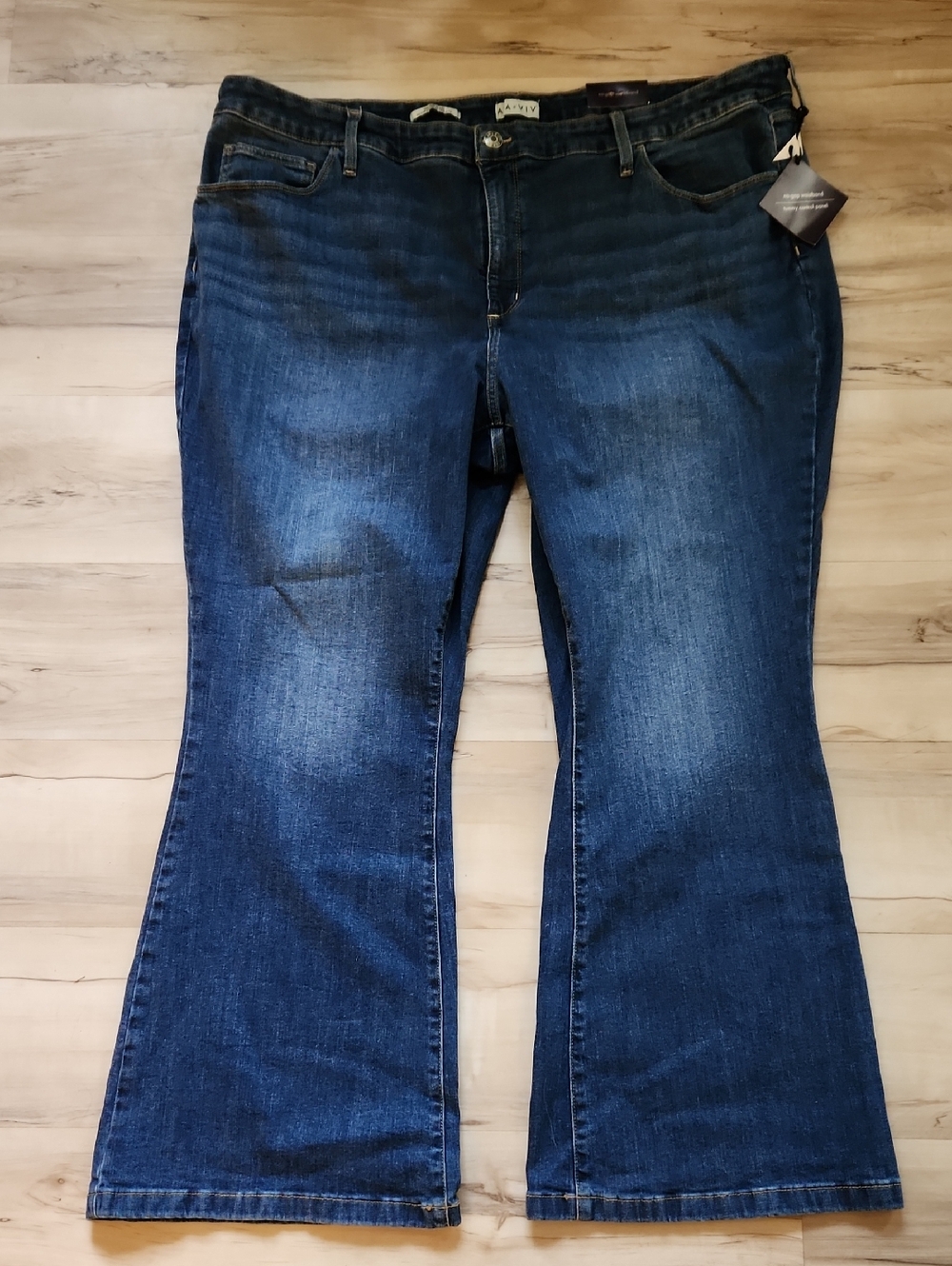 Ava & Viv Flare High Rise Jeans Fitted Hip and Thigh Blue Size 26